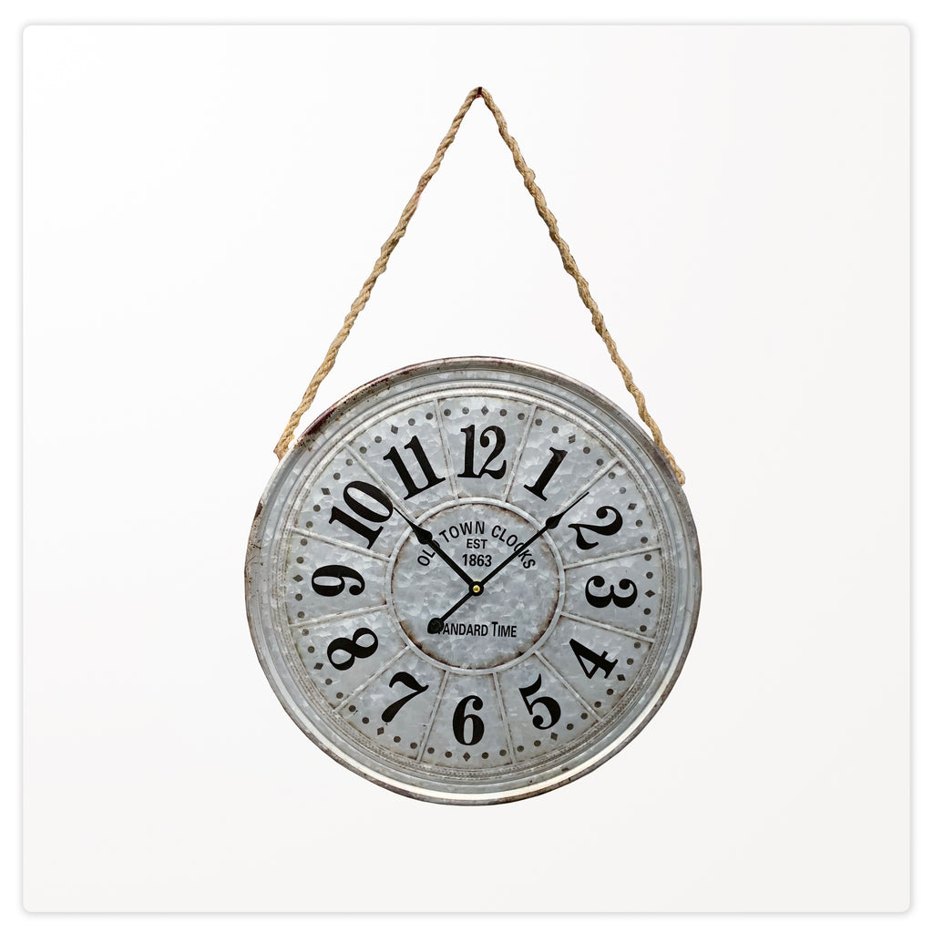 110109|Repurposed Tin Film Reel Hanging Clock 2/case Default Title