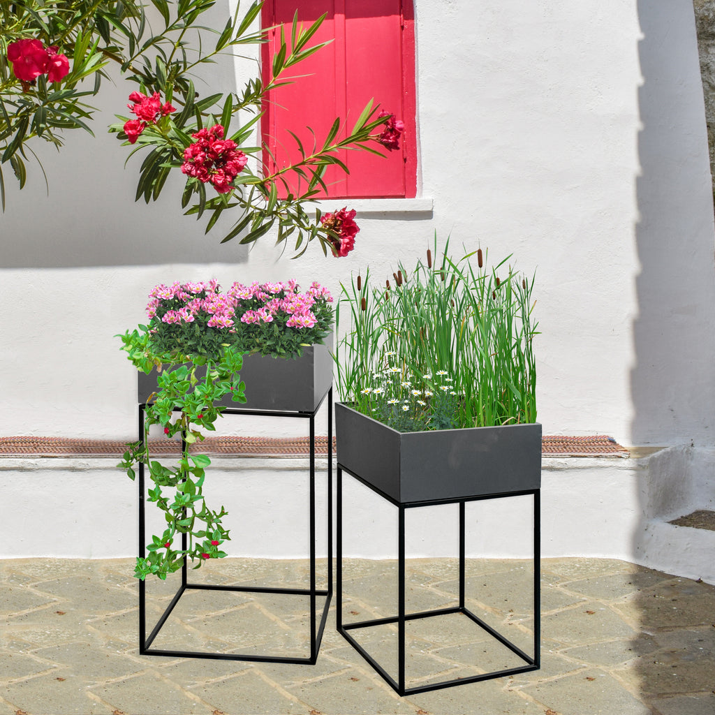 025590|Square Standing Planters 2/case Default Title