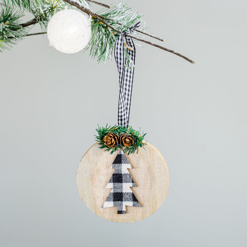 016528|Round Plaid Reindeer Ornament 144/CS Default Title